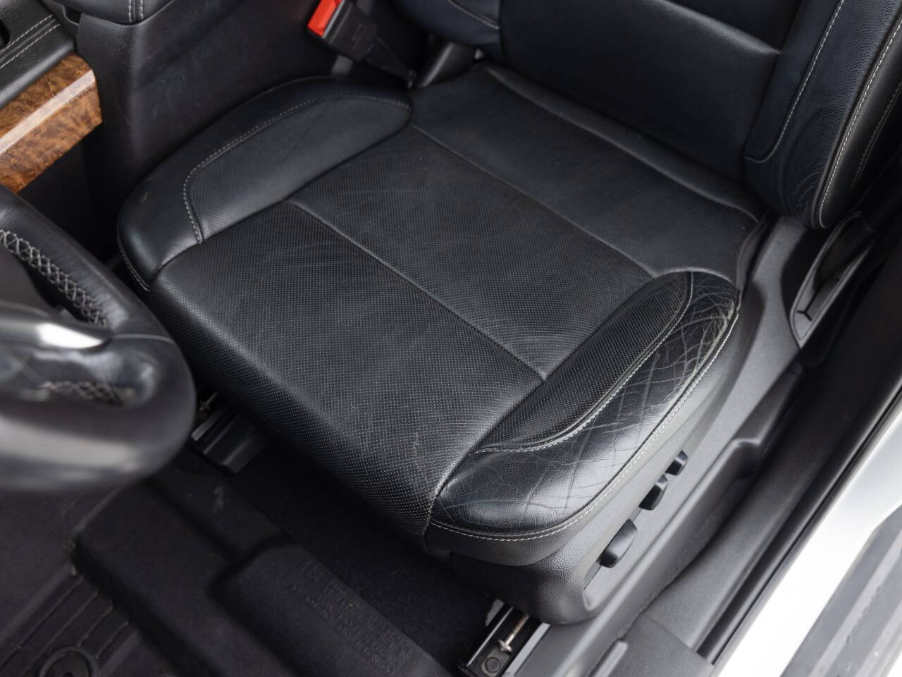 Used Car 2019 Chevrolet Tahoe  Premier 4x4 4dr Suv For Sale Under $40,000 In Coal City, Illinois