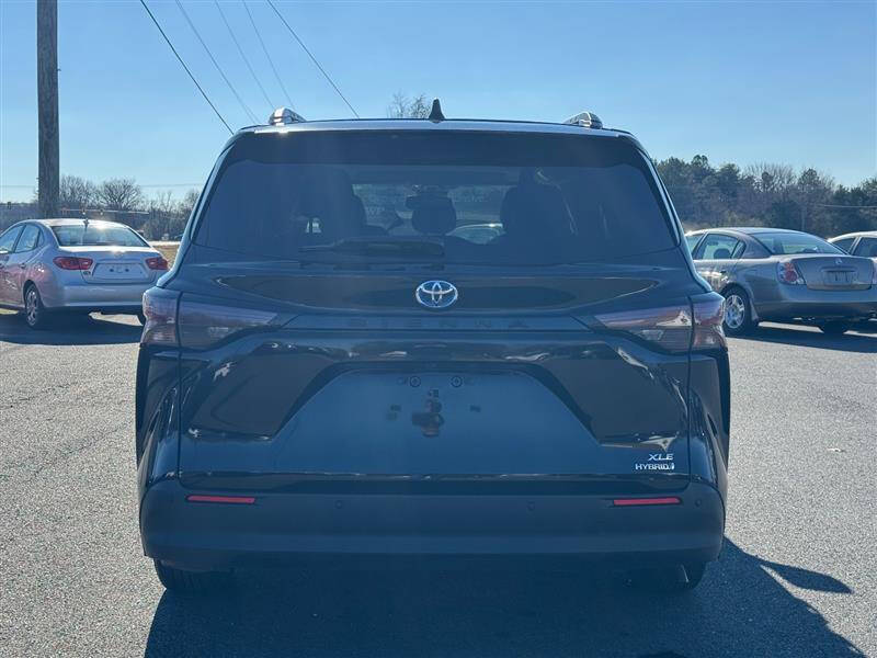 2024 Toyota Sienna