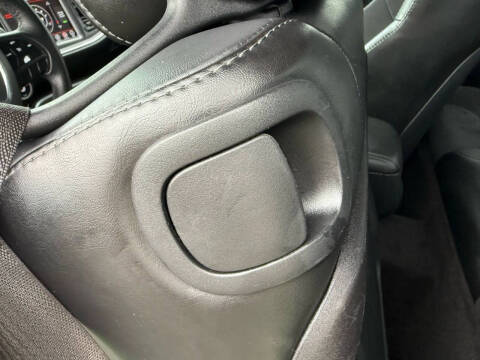 2017 Dodge Challenger 392 HEMI Scat Pack Shaker