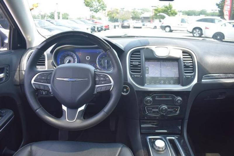 2016 Chrysler 300 C