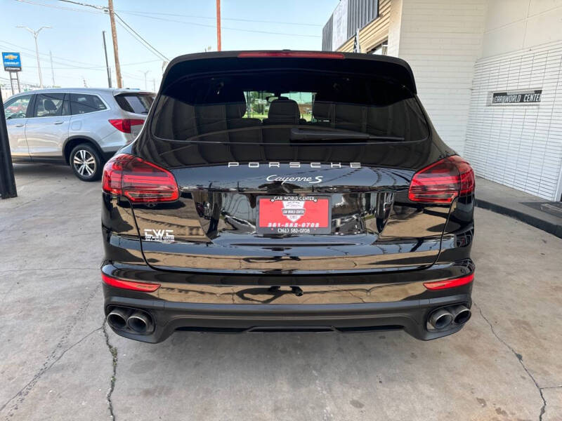 2016 Porsche Cayenne S