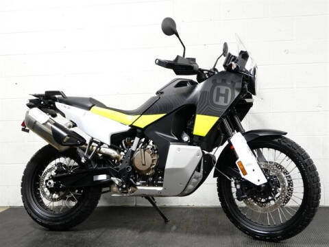 2022 Husqvarna Norden 901