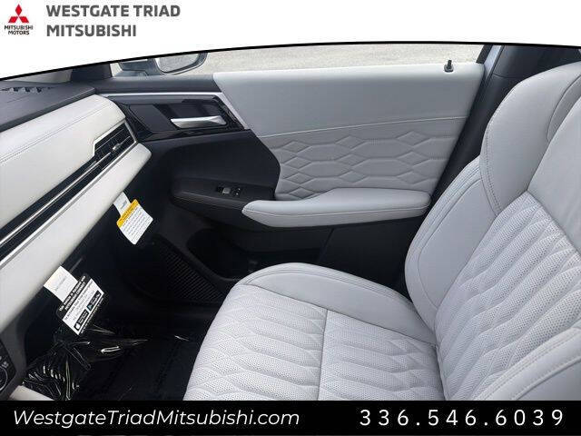 2026 Mitsubishi Outlander SEL