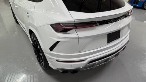 2020 Lamborghini Urus