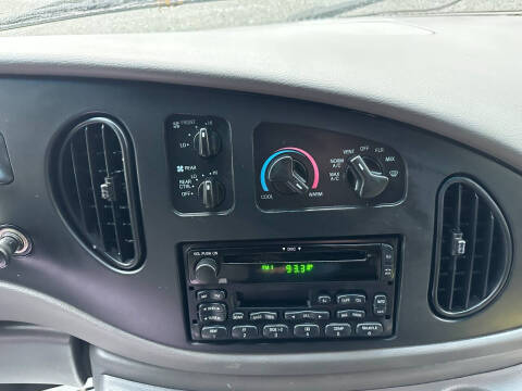 2001 Ford E-Series E-350 SD XLT