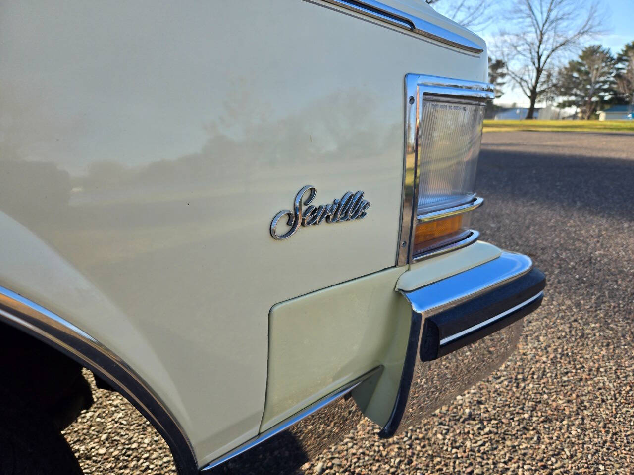 1984 Cadillac Seville 54