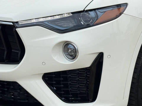 2023 Maserati Levante Modena