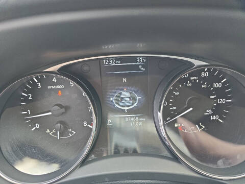 2016 Nissan Rogue SV