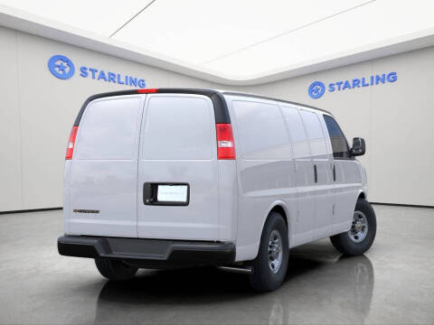 2025 Chevrolet Express 2500