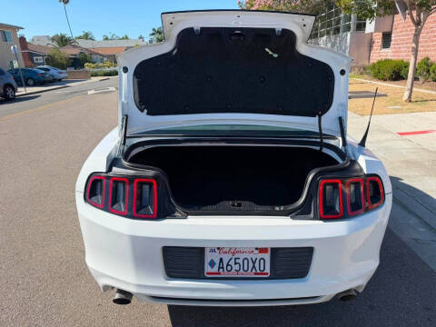 2014 Ford Mustang V6 Premium