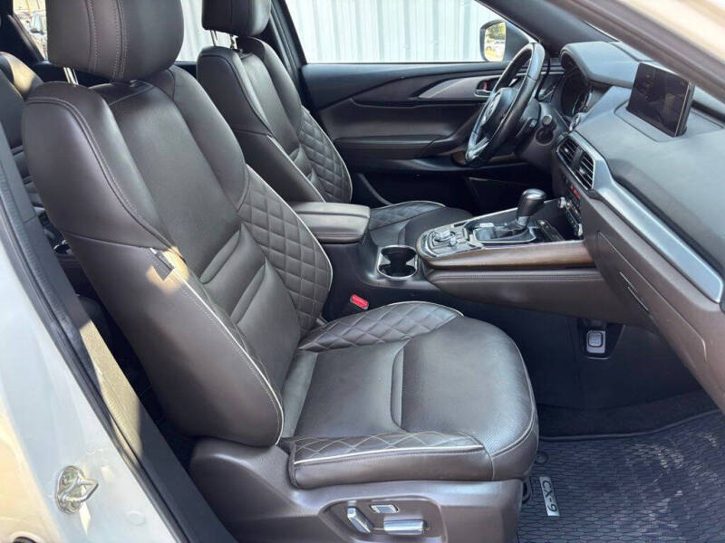 2022 Mazda CX-9 Signature