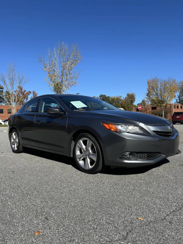 2013 Acura ILX 2.0L w/Tech