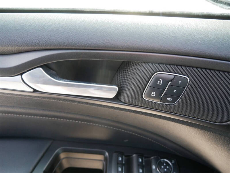 2017 Ford Fusion Energi Titanium