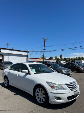 2011 Hyundai Genesis for sale at Dealer Finance Auto Center LLC in Sacramento CA