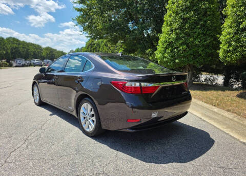 2013 Lexus ES 300h
