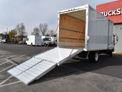 2023 Isuzu NPR-HD