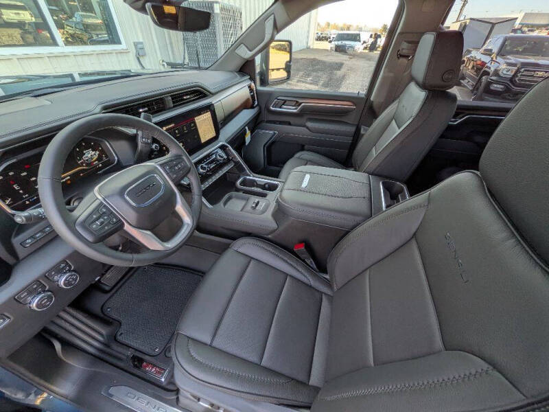 2025 GMC Sierra 2500HD