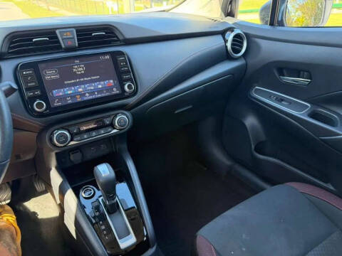 2024 Nissan Versa SR