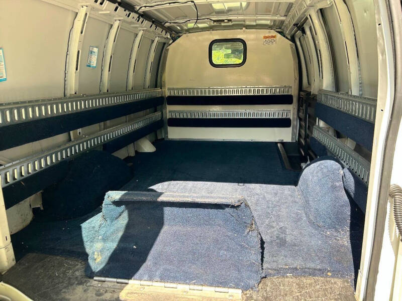 2019 Chevrolet Express 2500