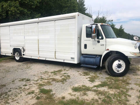 2006 International 4300 for sale at Monroe Auto's, LLC in Parsons TN