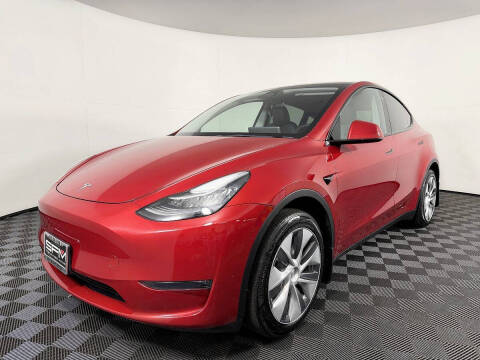 2023 Tesla Model Y Long Range