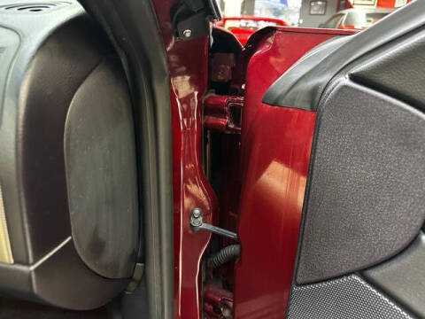 2004 Ford Thunderbird Deluxe