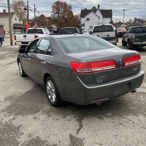 2012 Lincoln MKZ for sale at Green Light Auto in Bridgeton, NJ