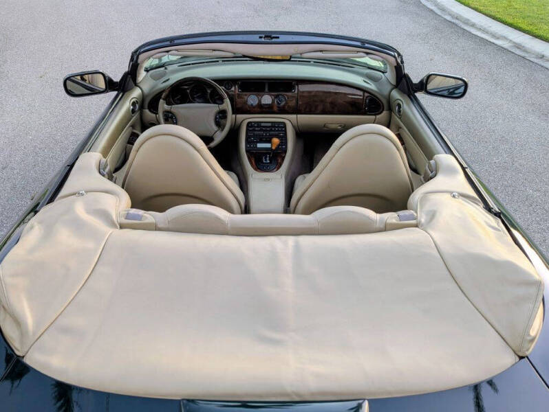 2000 Jaguar XK-Series XK8