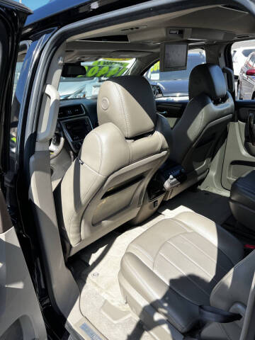 2016 GMC Acadia Denali