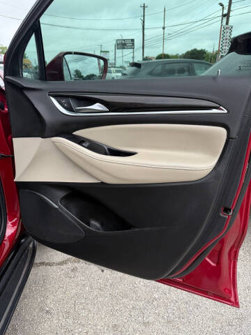 2018 Buick Enclave Essence