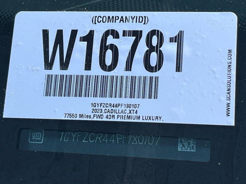 2023 Cadillac XT4 Premium Luxury