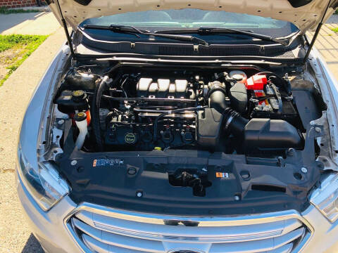 2016 Ford Taurus Limited