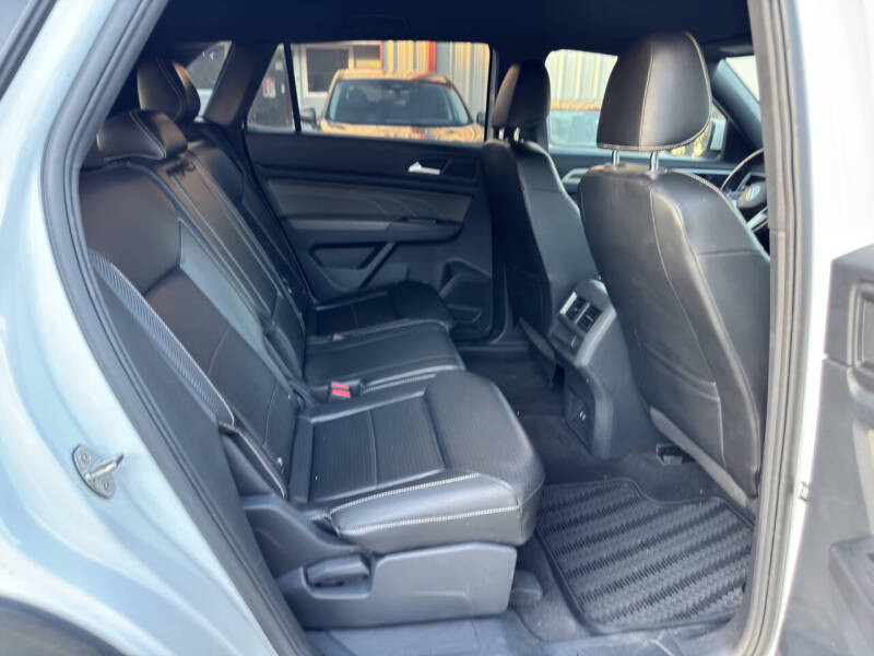 2022 Volkswagen Atlas Cross Sport V6 SE 4Motion