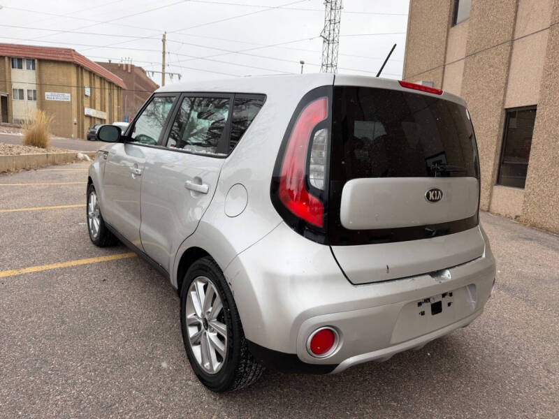 2018 Kia Soul +