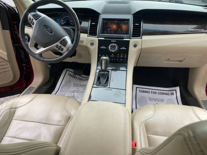 2013 Ford Taurus Limited
