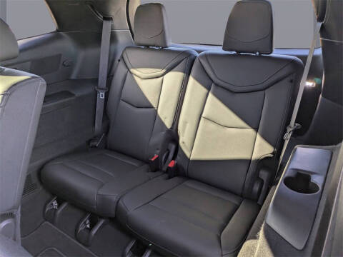 2025 Cadillac XT6 Luxury