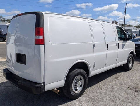 2020 Chevrolet Express 2500