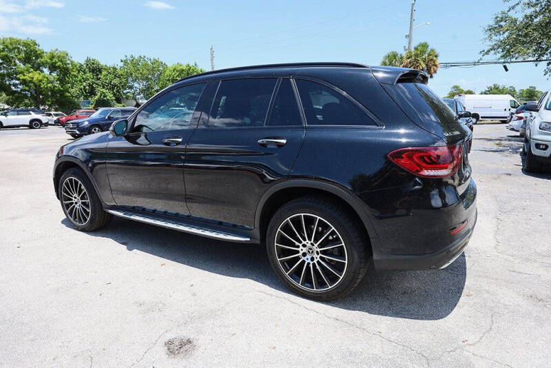 2022 Mercedes-Benz GLC GLC 300