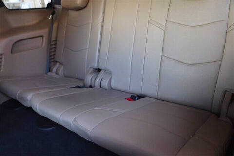 2019 Cadillac Escalade Platinum