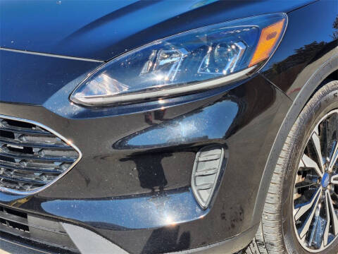 2021 Ford Escape SE