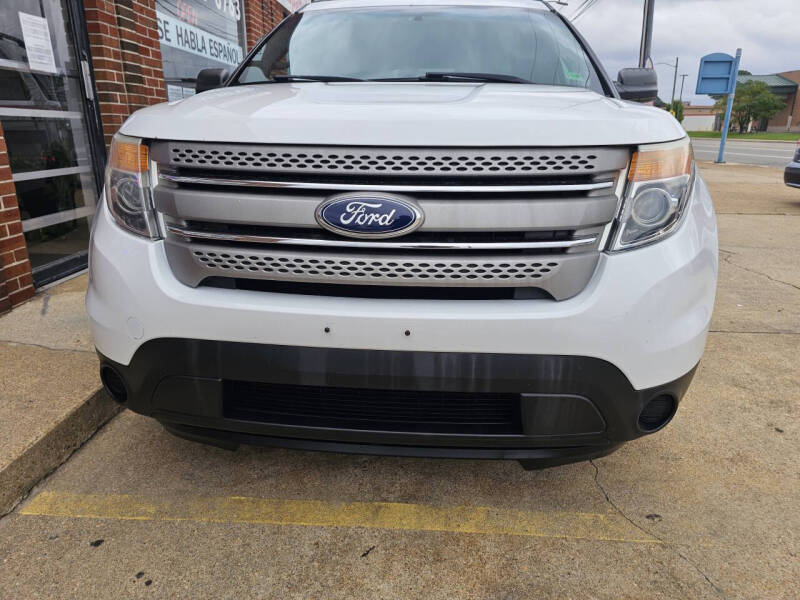 2015 Ford Explorer