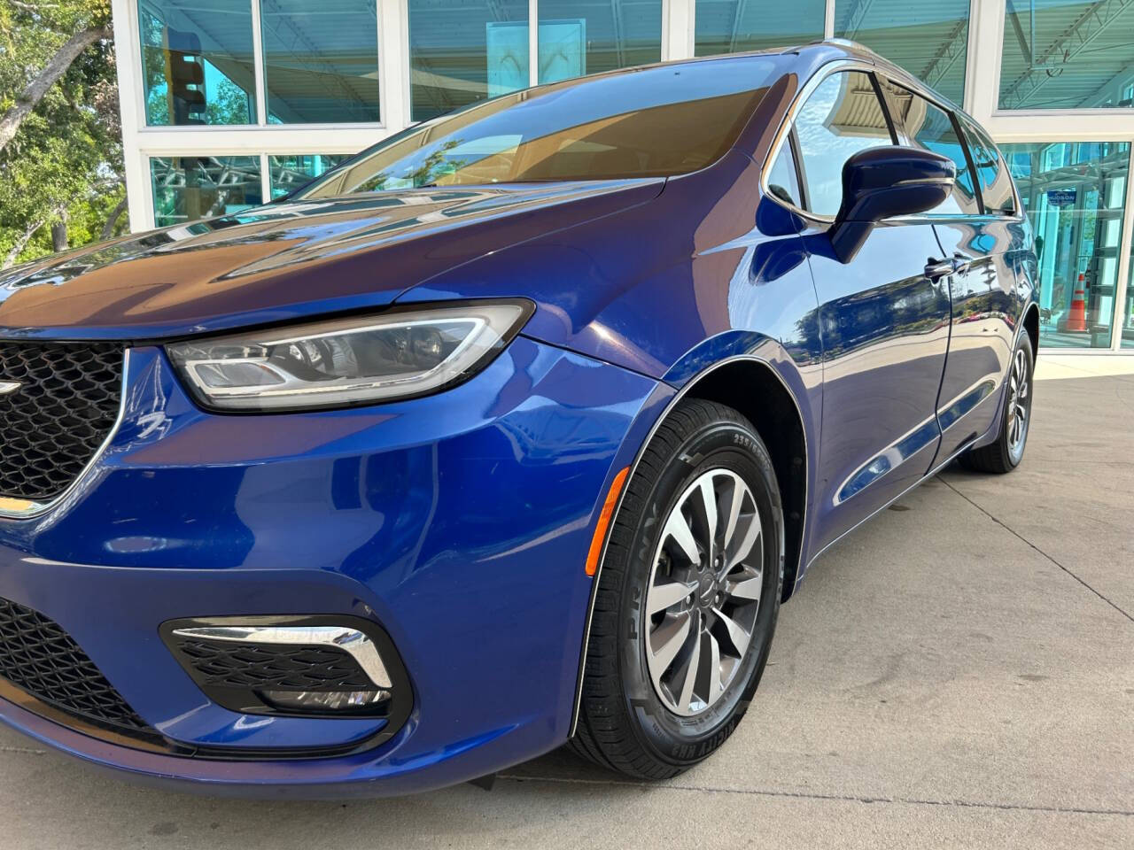 2021 Chrysler Pacifica 13