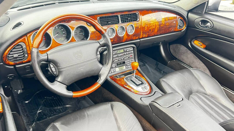 2005 Jaguar XK-Series XK8