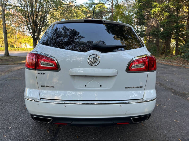 2017 Buick Enclave Convenience photo 6