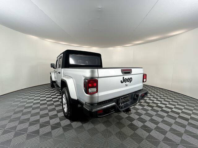 2023 Jeep Gladiator Sport