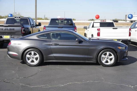 2016 Ford Mustang V6