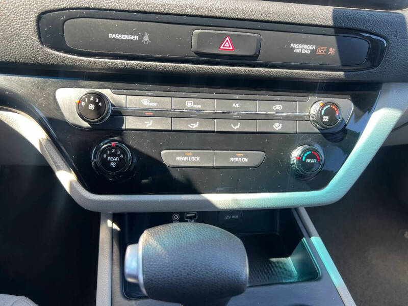 2020 Kia Sedona