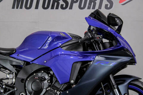 2023 Yamaha YZF-R1