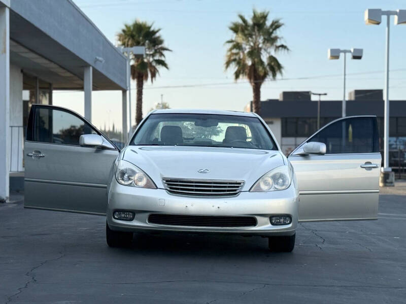 2004 Lexus ES 330