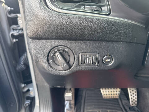 2018 Dodge Challenger SXT Plus